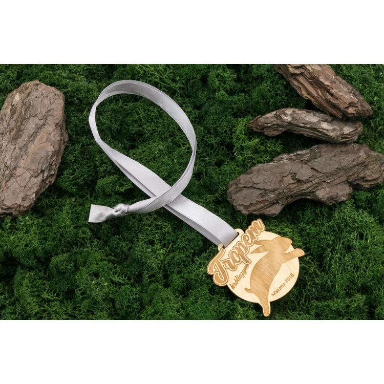 Laser Engraved Wooden Medal - dimensions: 56x54mm - thickness: 3mm - MGR037