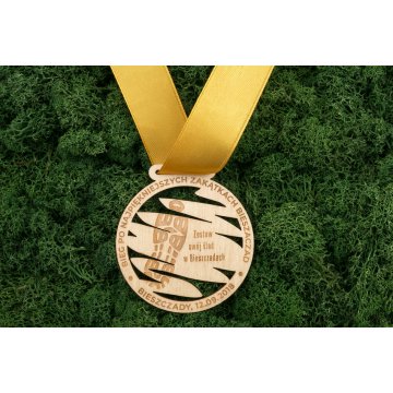 Laser Engraved Wooden Medal - Diameter: 70mm - Thickness: 3mm - MGR033
