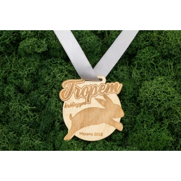 Laser Engraved Wooden Medal - dimensions: 56x54mm - thickness: 3mm - MGR037