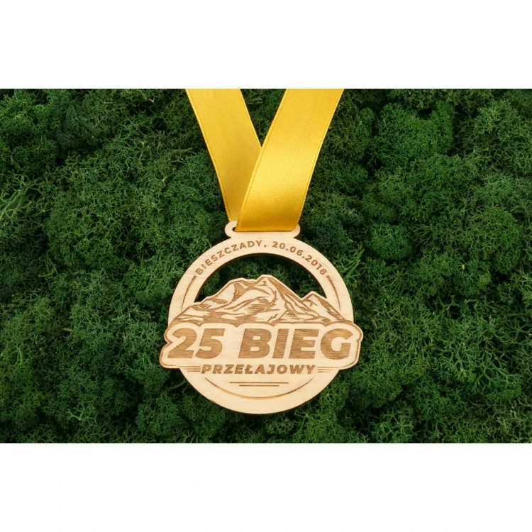 Laser Engraved Wooden Medal - Diameter: 80mm - Thickness: 3mm - MGR083