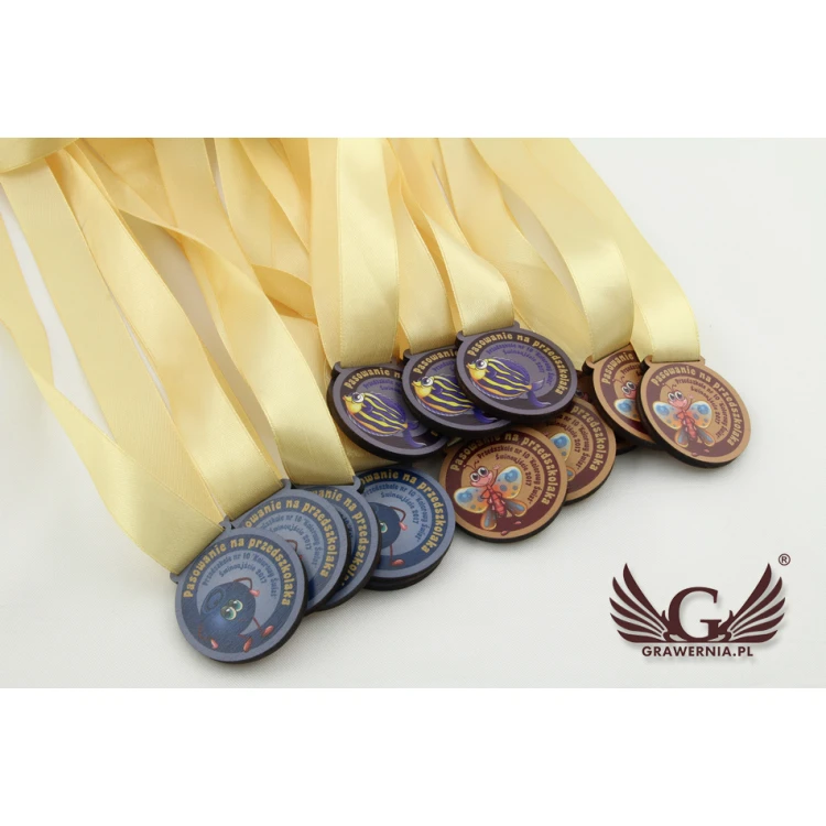 Mini Wooden Medals with Custom Graphics - 40mm Diameter - UV Print - MGR015