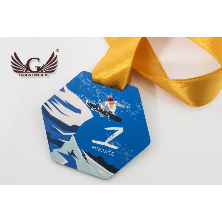 UV Print Wooden Medal - Winter Sport - dimensions: 79x66mm - MGR061