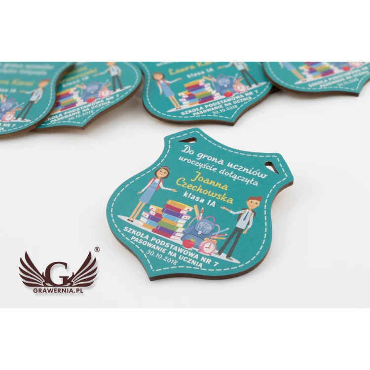 Wooden Shield Medal - School Enrollment Ceremony - size 80x90mm - UV print - MGR026