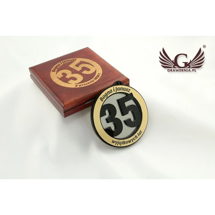 Anniversary Wedding Medal - Diameter 82mm