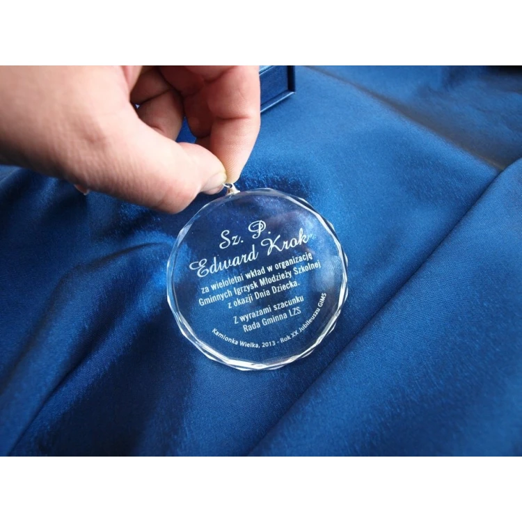 Elite Glass Medal with Engraving + Case