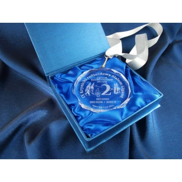 Elite Glass Medal with Engraving + Case