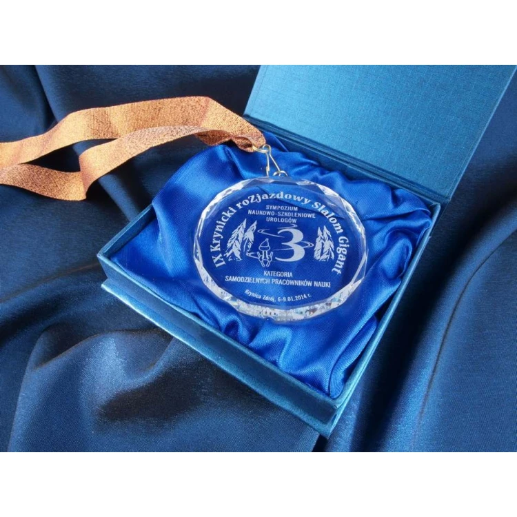 Elite Glass Medal with Engraving + Case