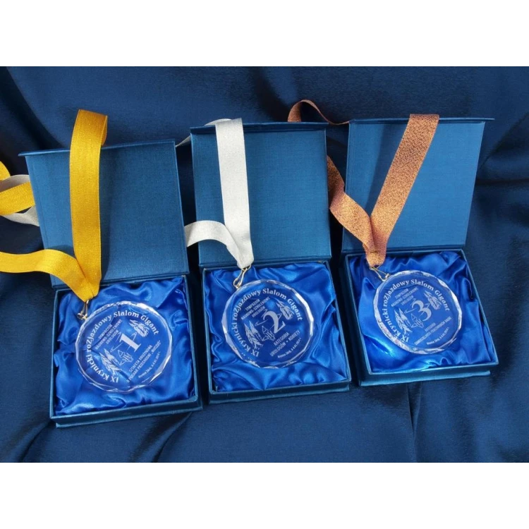 Elite Glass Medal with Engraving + Case
