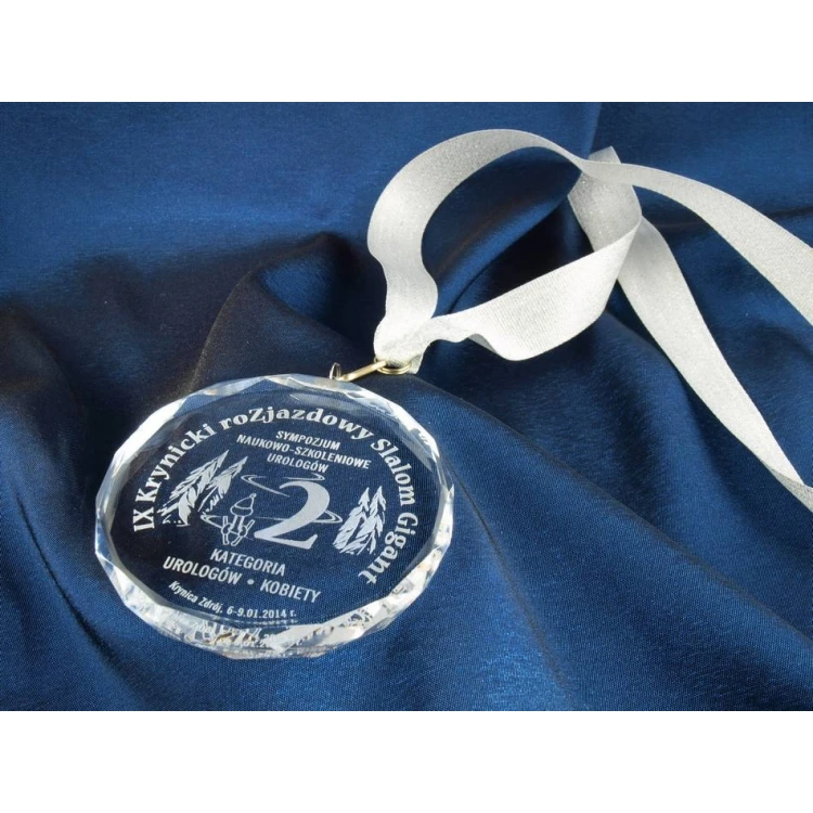 Elite Glass Medal with Engraving + Case