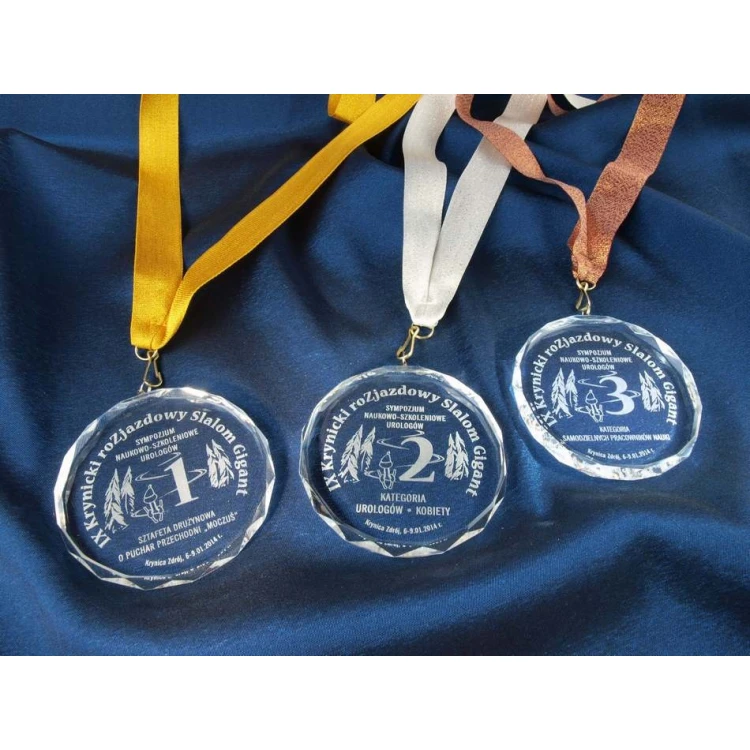 Elite Glass Medal with Engraving + Case