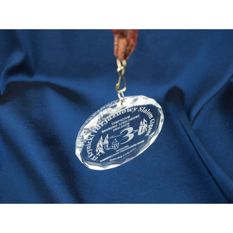 Elite Glass Medal with Engraving + Case