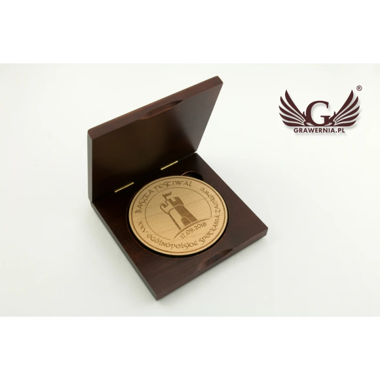 Medal in a Wooden Case for Any Occasion - Diameter 90mm