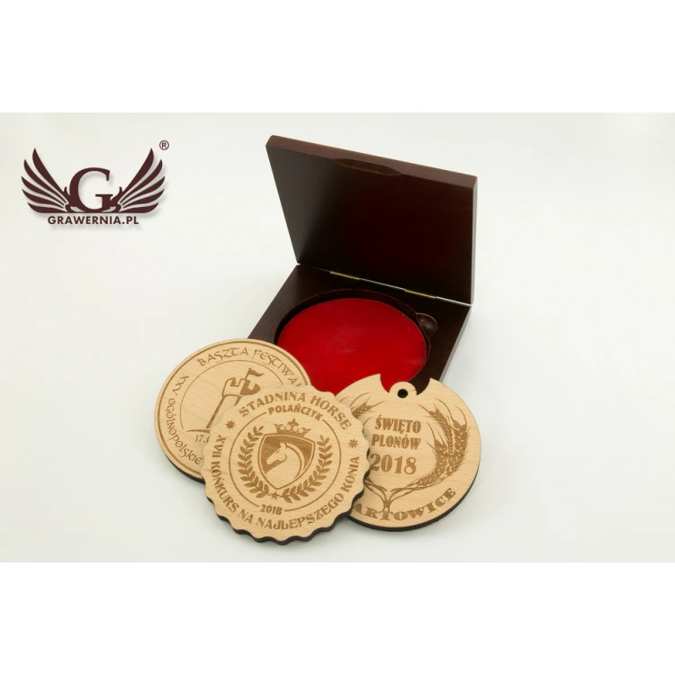 Medal in a Wooden Case for Any Occasion - Diameter 90mm