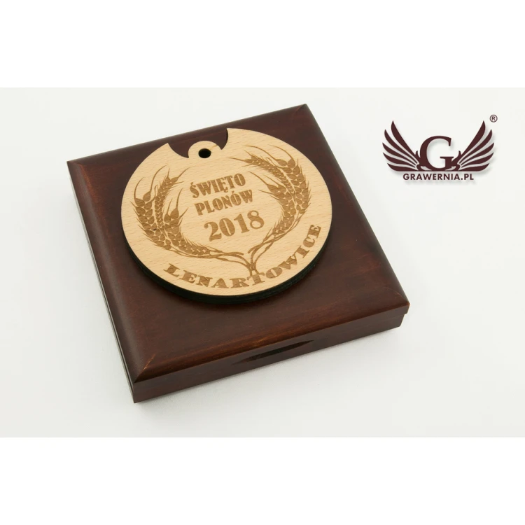 Medal in a Wooden Case for Any Occasion - Diameter 90mm