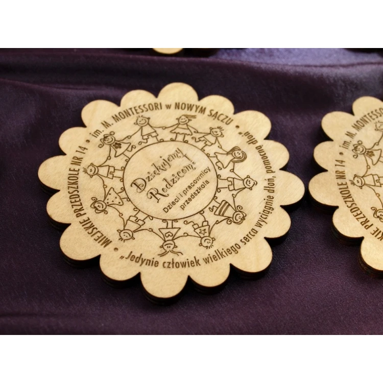 Medal in a case with personalization and any engravings of graphics and content - MGR008