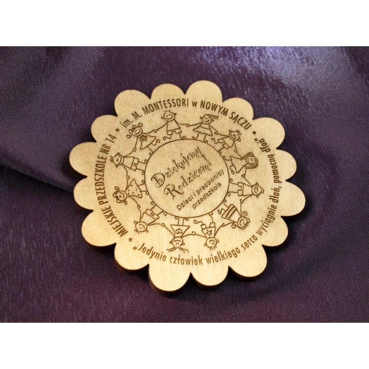 Medal in a case with personalization and any engravings of graphics and content - MGR008