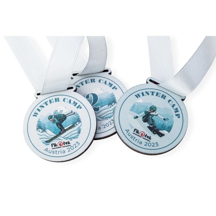 Mini Wooden Medals with Winter Motif - 40mm Diameter - UV Print - MGR098