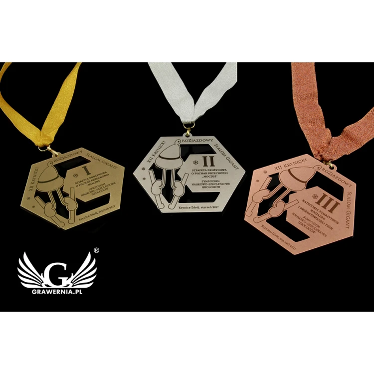 Metal Medals in Three Colors (Brass, Steel, Copper) - Dimensions 90x83mm - MGR093