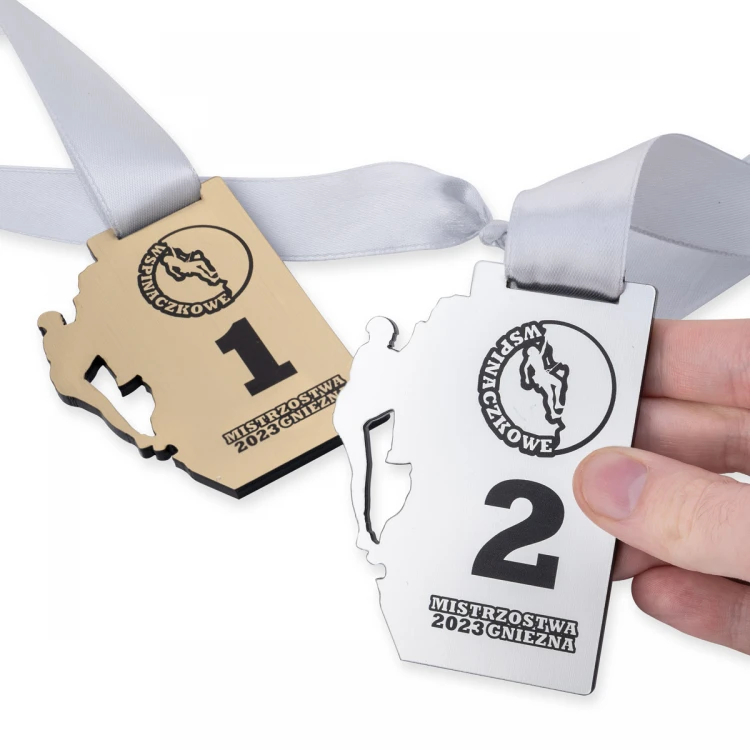 Sports Medals - CLIMB - dimensions: 70x94mm - MGR099