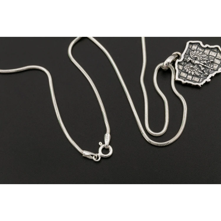 Medallion with chain - large patriotic map of Poland with any engraving - SRB032
