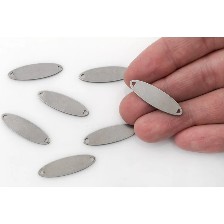 Steel Clothing Tags - Dimensions: 30x9mm - ME17