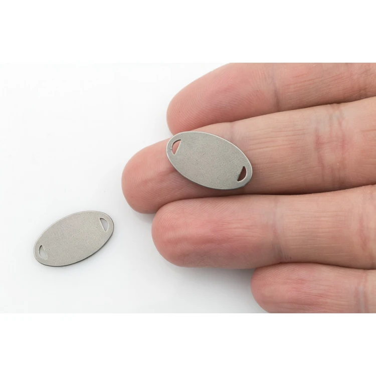 Steel Clothing Tags - dimensions: 20x11mm - ME19
