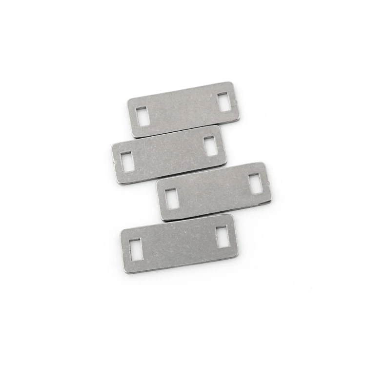 Steel Clothing Tags - dimensions: 20x8mm - ME24