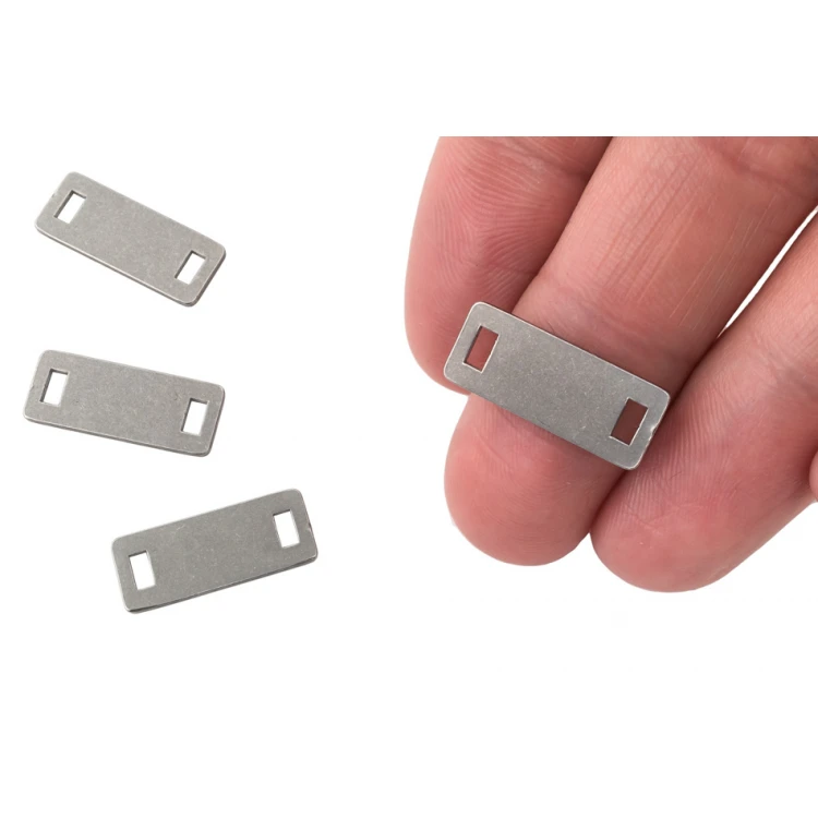 Steel Clothing Tags - dimensions: 20x8mm - ME24