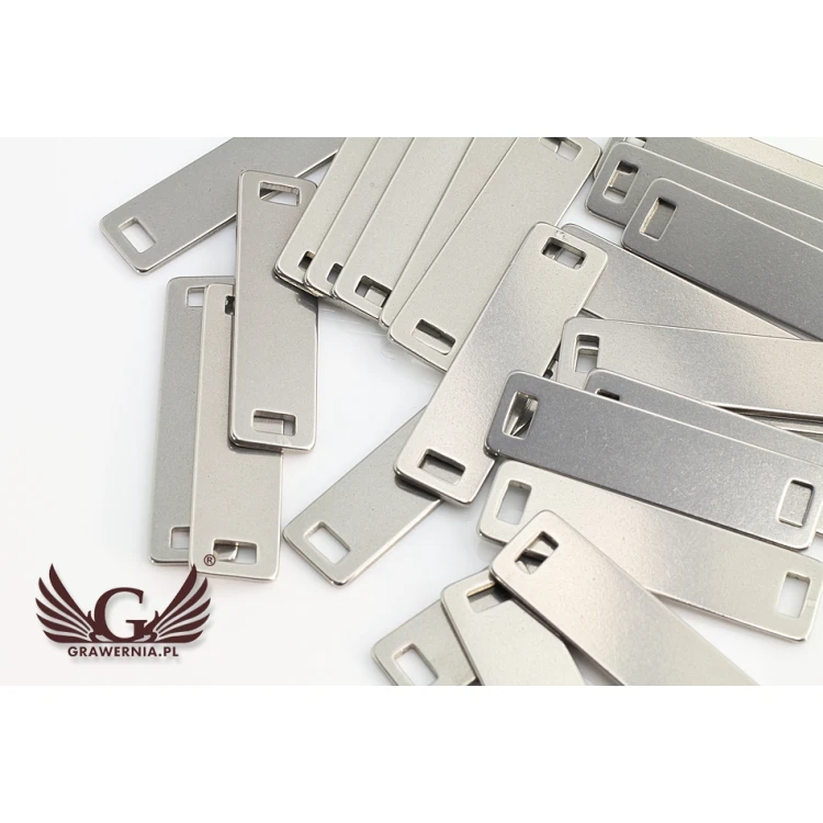 Steel Clothing Tags - Dimensions: 30x8mm - ME10
