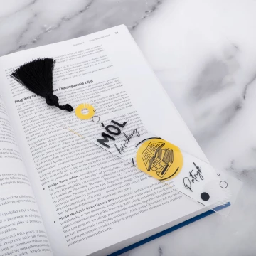 Bookworm - bookmark with name - ZAK008