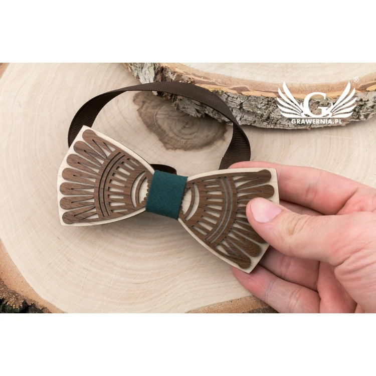 Wooden Bow Tie - West - Maple and Walnut Wood - MDR054