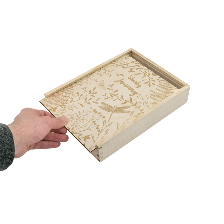 Commemorative Communion Set - Wings, Greeting Card, Wooden Box - KOM012