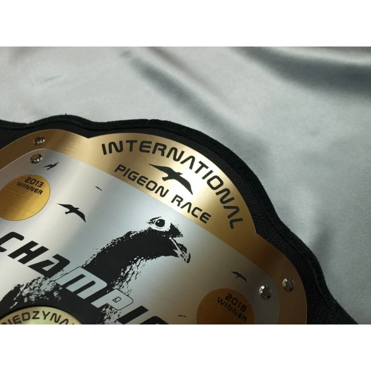 CHAMPIONSHIP BELT - INTERNATIONAL PIGEON RACE - P015