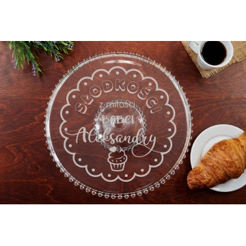 Glass cake stand with engraving for grandma - PAT022