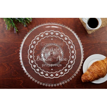 Glass cake stand with engraving for grandma - PAT021