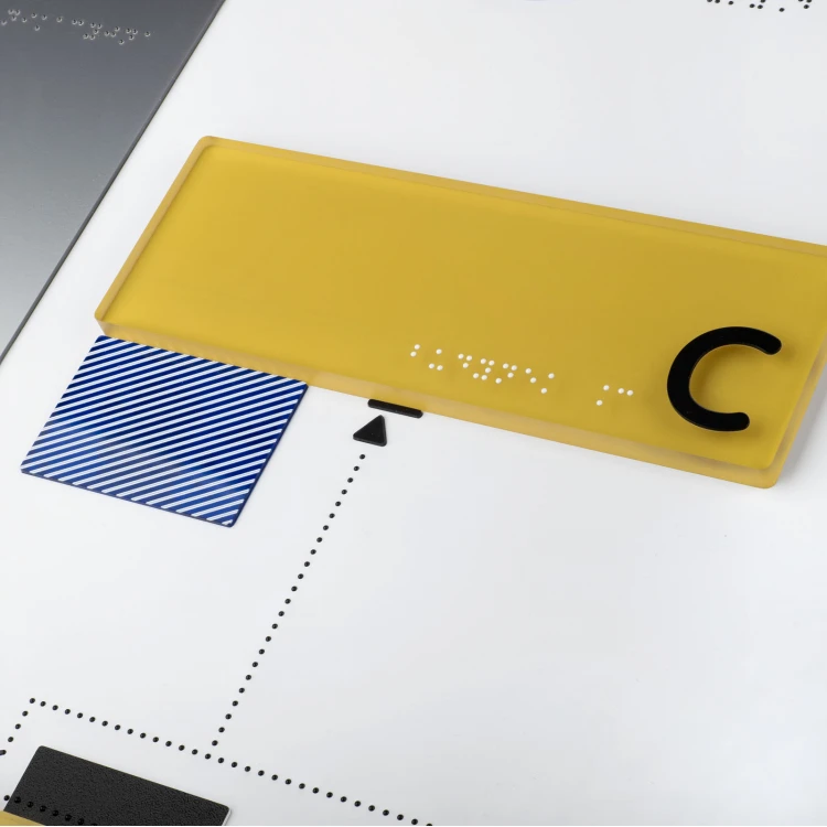 Typhlographic Plan with Braille Script and Interchangeable Element - size: 1000x650mm - TAB519