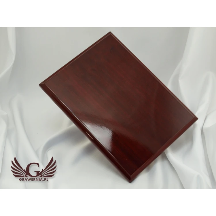 EXCLUSIVE BASE - option to replace the standard base with an exclusive one