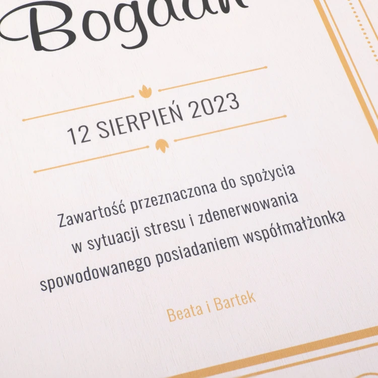 Gift for Newlyweds - Emergency Box for Two Bottles of Wine - SK087