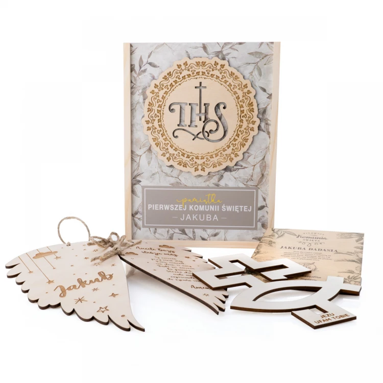Communion Gift - prayer, greeting card, white cross, wooden box - COM016