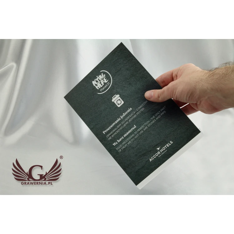Information Presenter A5 - dimensions 148x200x3mm - UV digital print - STUV002