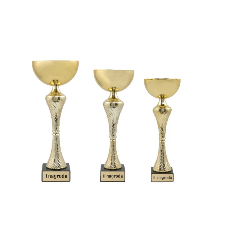 TAURUS Cup - Gold - P8356