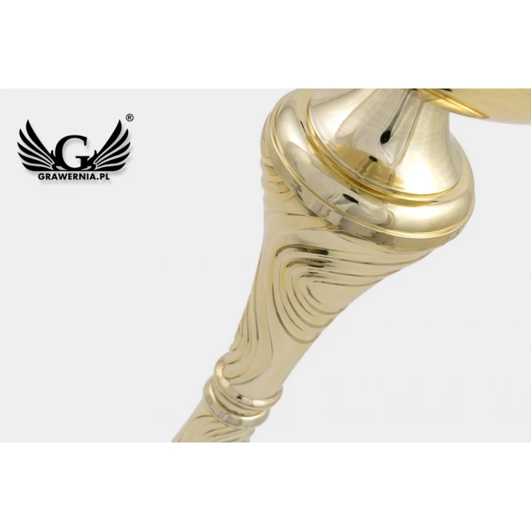 TAURUS Cup - Gold - P8356