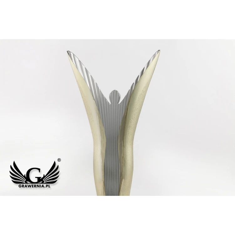 Victoria Cup - Gold - Award for Athlete - PCH005