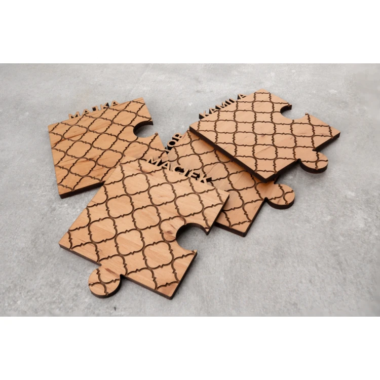 Puzzle - Family Coasters 4 pcs. made of solid alder wood - dim.179x179mm - PDK020