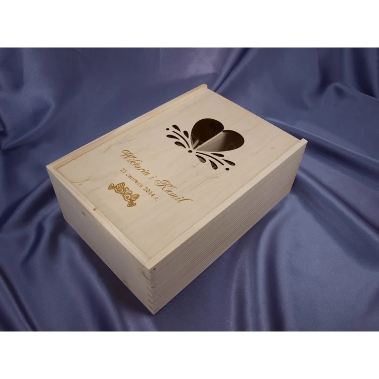 Wooden Box with Glasses for Wedding or Anniversary - SK01