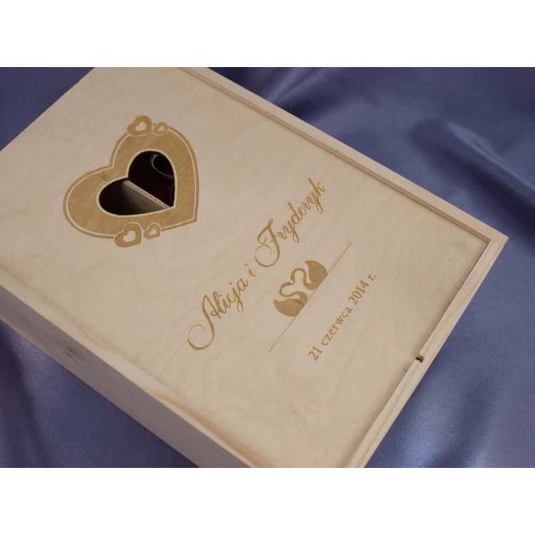 Wooden Box with Glasses for Wedding or Anniversary - SK02