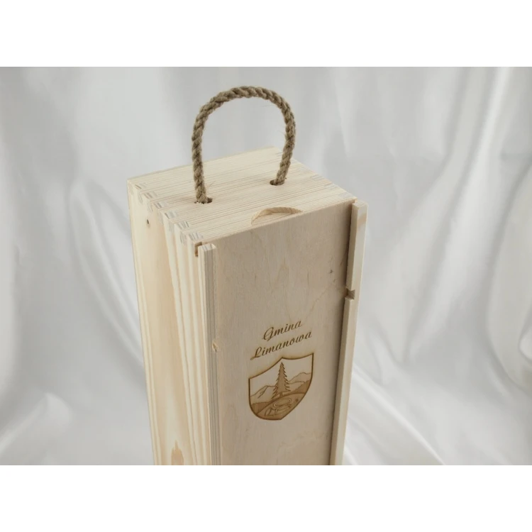 Alcohol box with logo, text or coat of arms