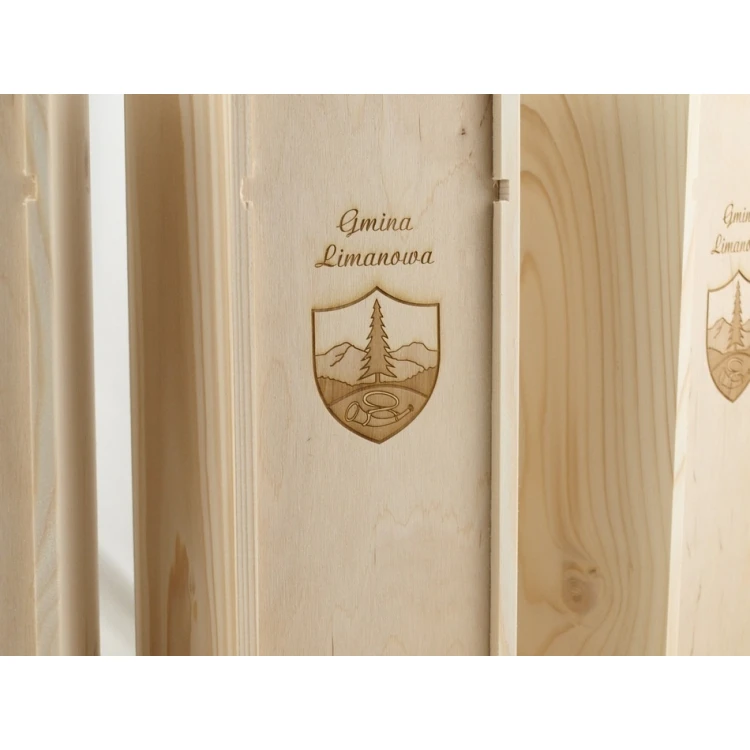 Alcohol box with logo, text or coat of arms