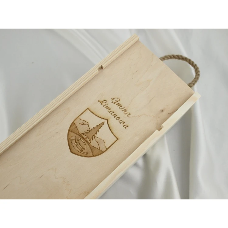 Alcohol box with logo, text or coat of arms