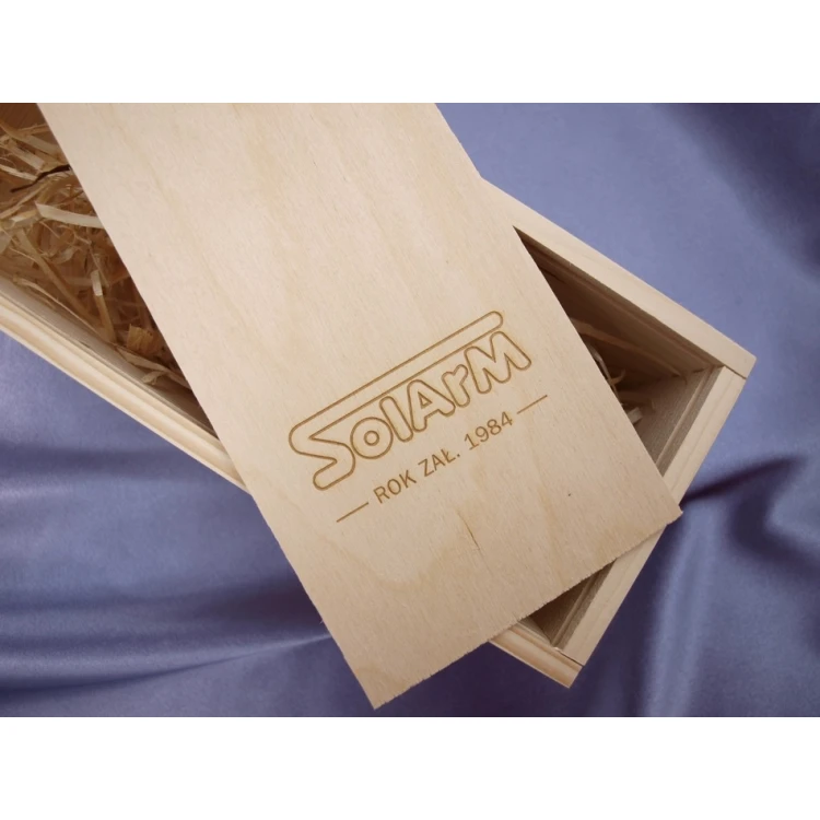 Alcohol box with logo, text or coat of arms